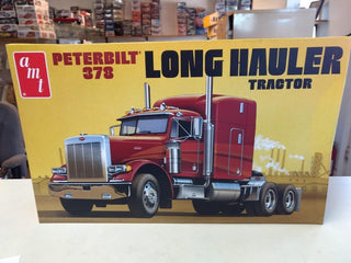 AMT1169   PETERBILT 378  1/24 SCALE   PLASTIC MODEL KIT