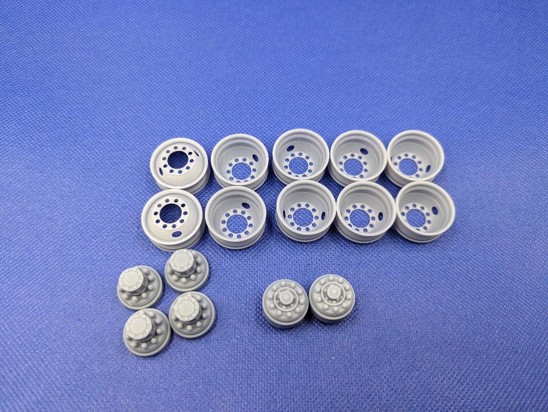 thumbnail image 2 of 1/25 Scale 22.5 2-Hole Budd Wheel Set – 2 Fronts, 4 Rears & Hubs By SCENES 2 of 4