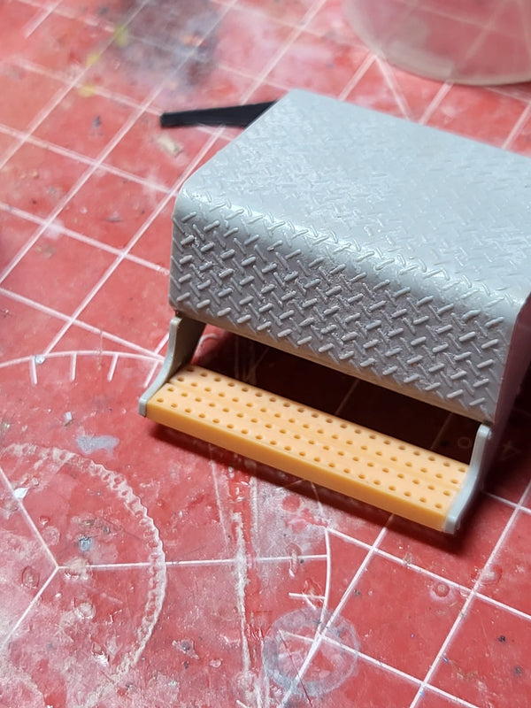 3D Printed Tank and Box Tread Plates enough for 2 boxes  & 2 tanks                    Boxes & tank