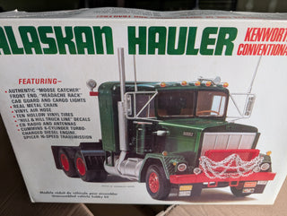 AMT Original   ALASKAN HAULER  1/25 scale Plastic model kit