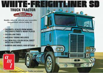 AMT  WHITE FREIGHTLINER SD   Single axle  1/25      OPEN KIT