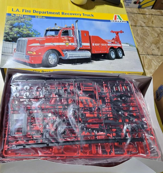 ITALERI#3843   LA FIRE WRECKER WESTERN STAR    1/24 SCALE