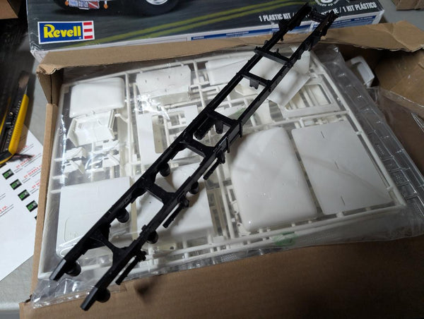 GARAGE SALE      Peterbilt WILLDO Wrecker  read info