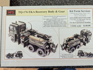 KIT FORM SERVICES TQ-176 Heavy Recovery truck Body & Gear 1/24