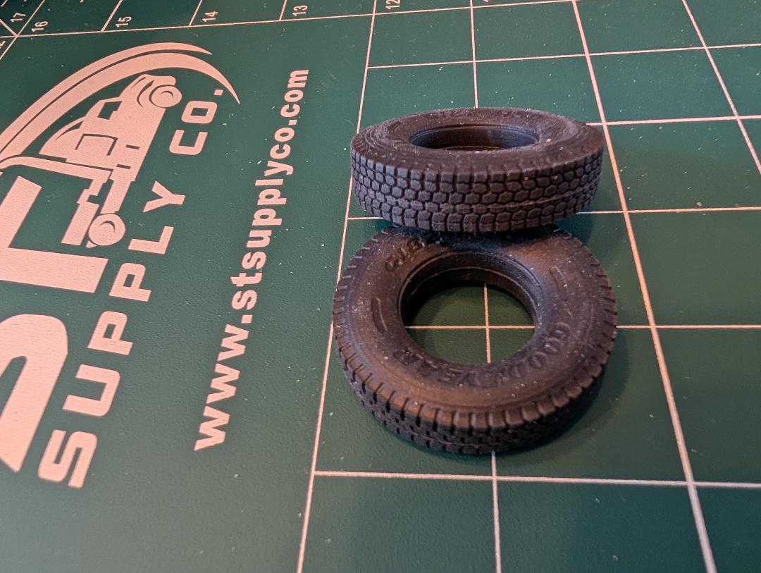 1K 1/24 SCALE 22.5 2 HOLE BUDD WHEEL SET 2 FRONTS & 4 REARS & HUBS
