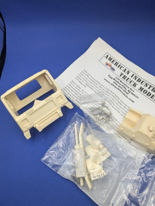 AIM MACK MC  Resin  Conversion Kit 1/25