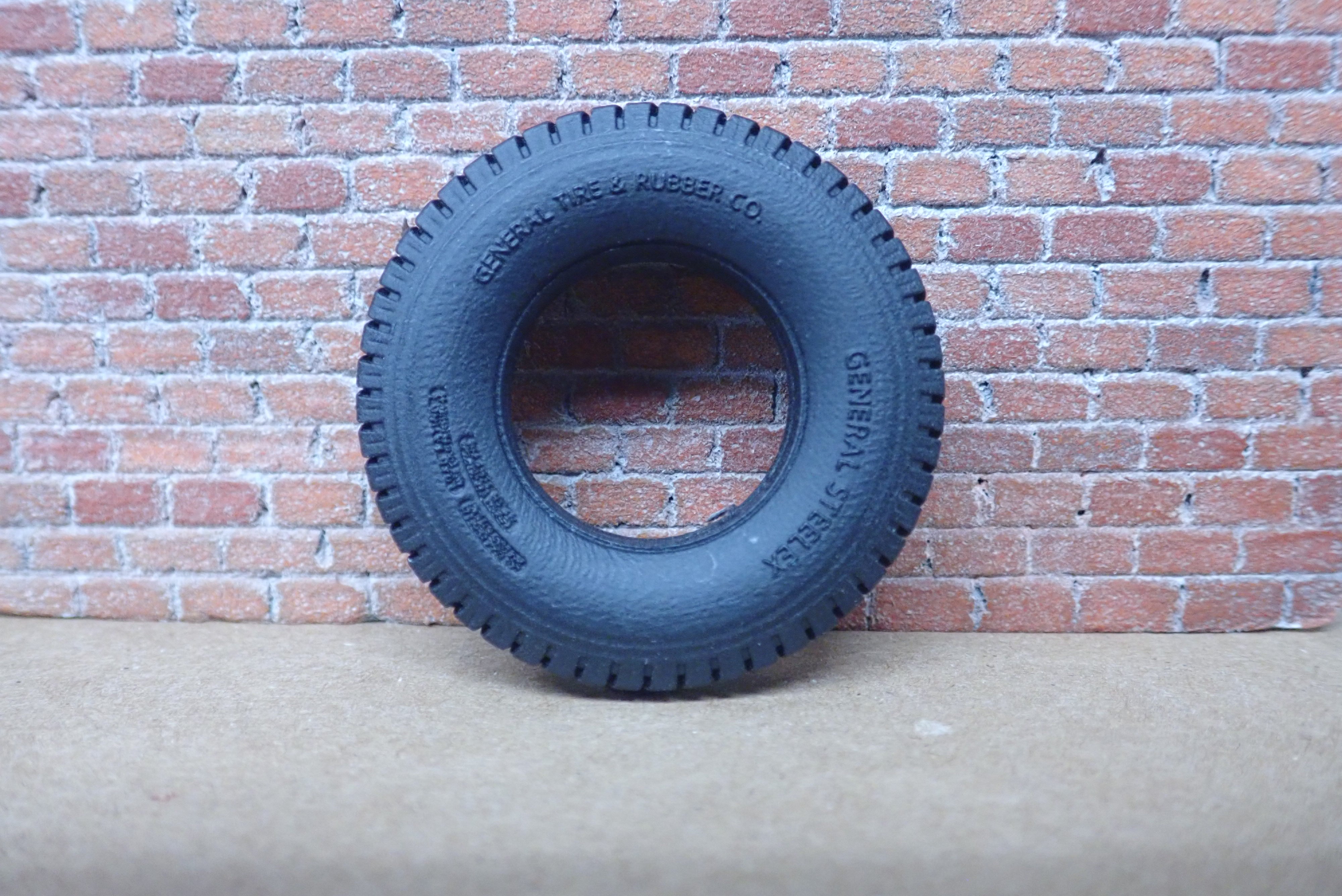 T07 1/25 10.0020 20" General Tire Steer Tires ST Supply Co. Ltd.