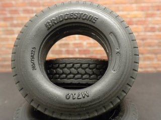 T32 1/25 22.5 Rear Tires